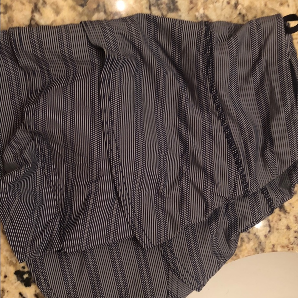 Athleta skirt in AMAZING condition
